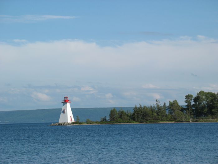 Bras d'Or Lighthouse2