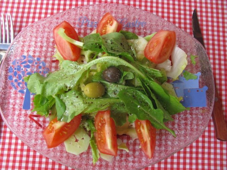 Dubrovnik_Pizzeria Four Seasons Salad