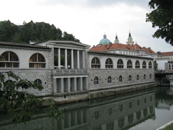 Ljubljana_Colonade3