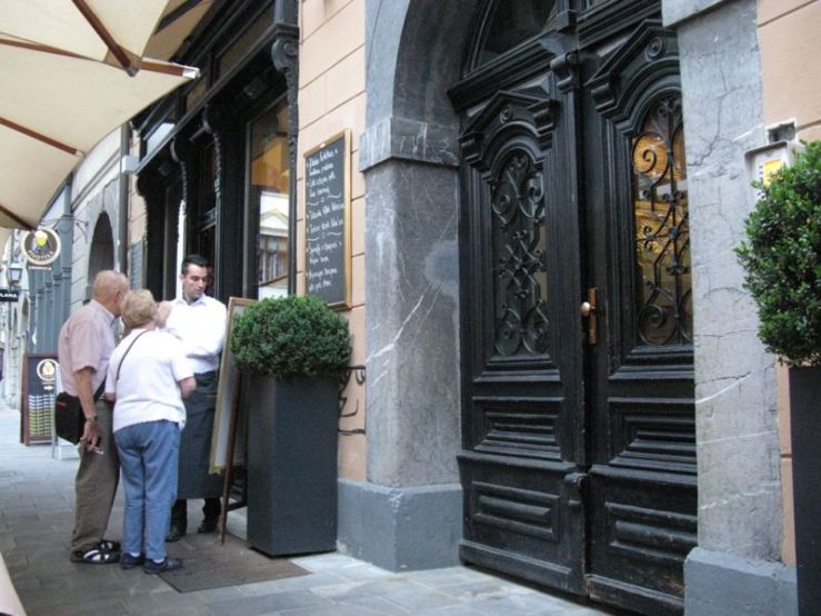 Ljubljana_Julija restaurant street
