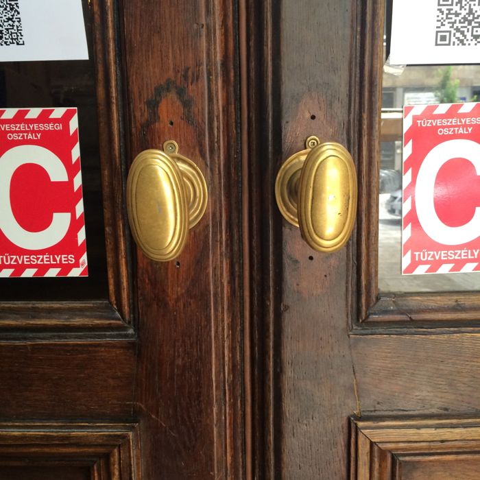 BudapestDay2_13 doorknobs
