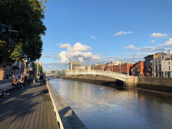 HaPenny Bridge_1.jpg