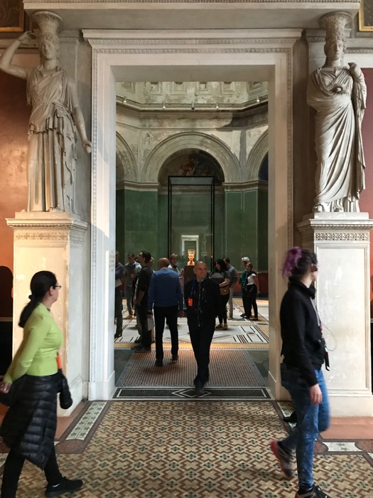 Berlin 8_9 Nefertiti